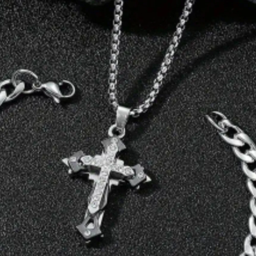 Silver Cross Pendant Chain Necklace